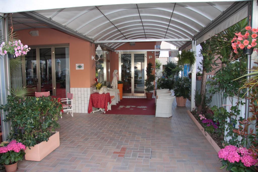 Hotel Peonia Rimini Eksteriør bilde