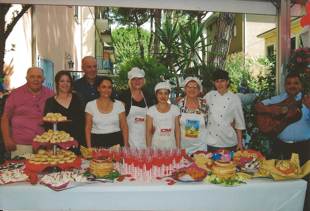 Hotel Peonia Rimini Eksteriør bilde