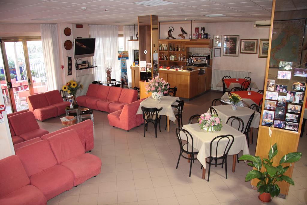 Hotel Peonia Rimini Eksteriør bilde
